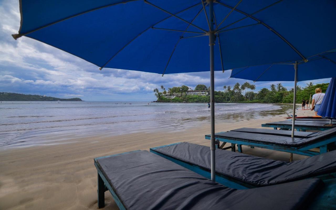 Palm Leaf Surf Cafe Galle Exterior photo